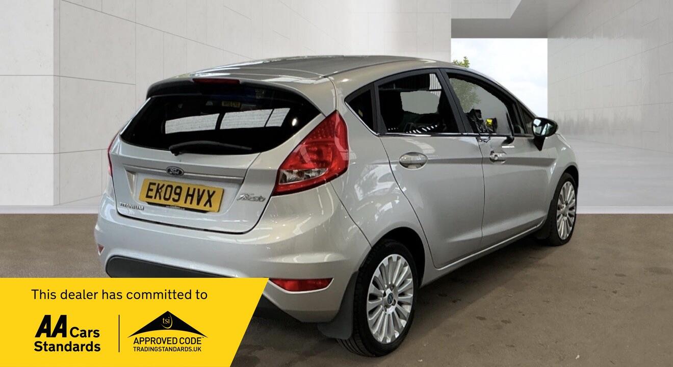 Ford Fiesta Right Side